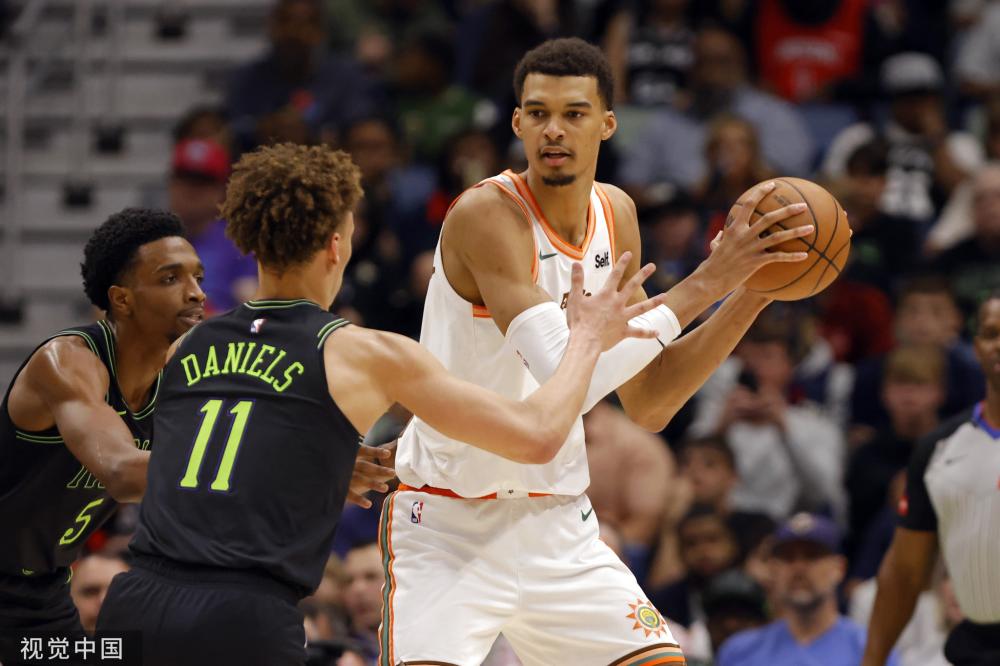 更需要冷静 更需要冷静