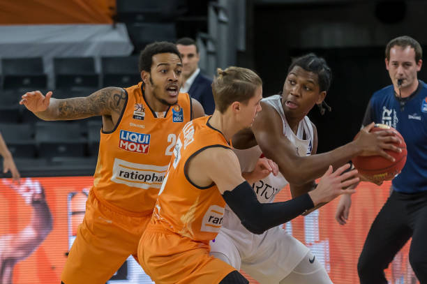 太明显的犯 太明显的犯