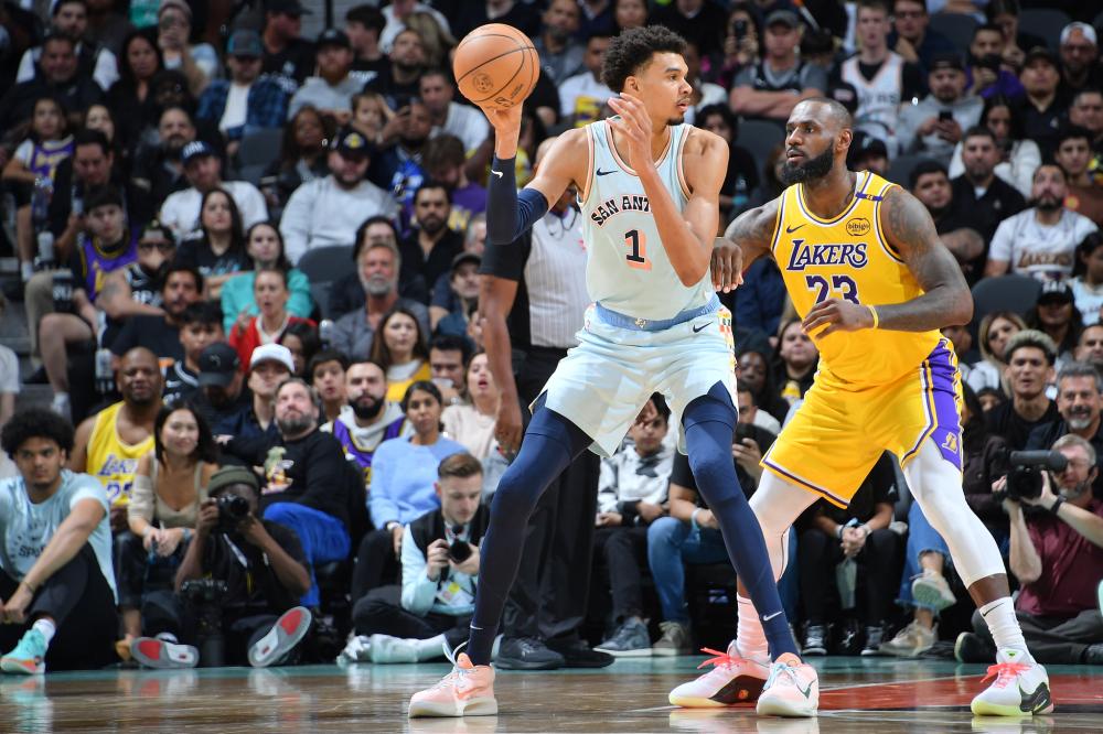 奏牵着走 奏牵着走