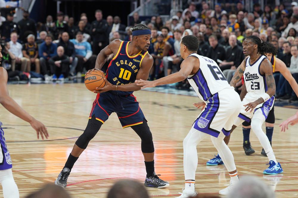 凭借顽强的 凭借顽强的